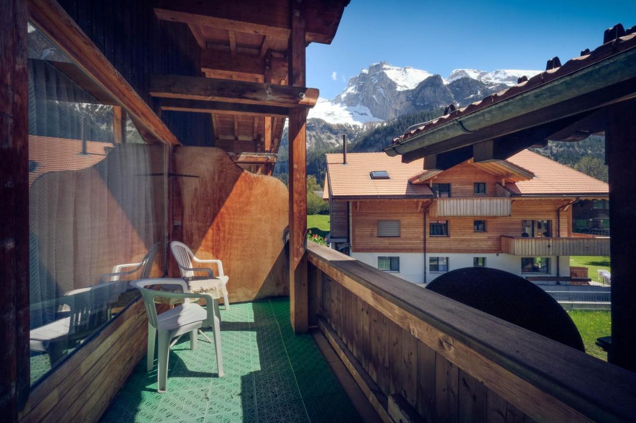 Hotel Alpina Kandersteg Exterior photo